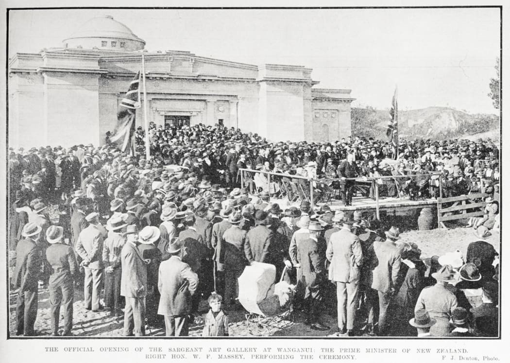 The opening of the Sarjeant Gallery in Whanganui, 1919.