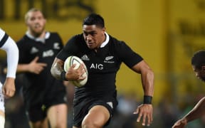 All Blacks midfielder Malakai Fekitoa