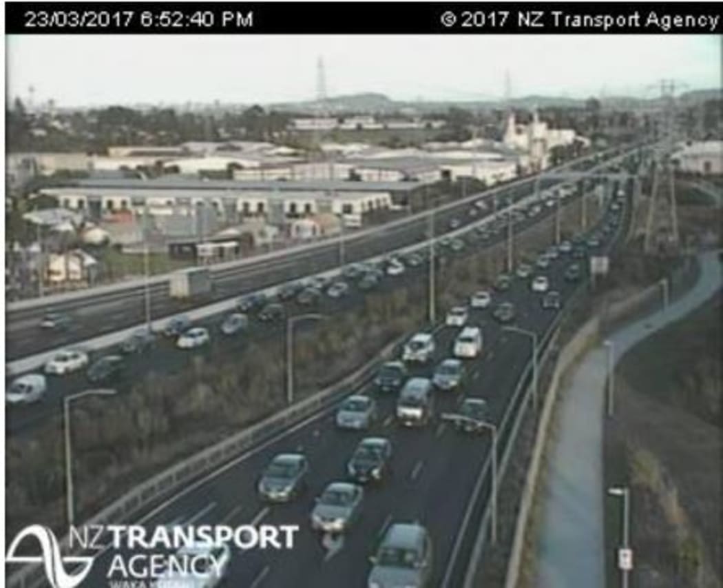 Adele traffic delays: State Highway 16 in Auckland.