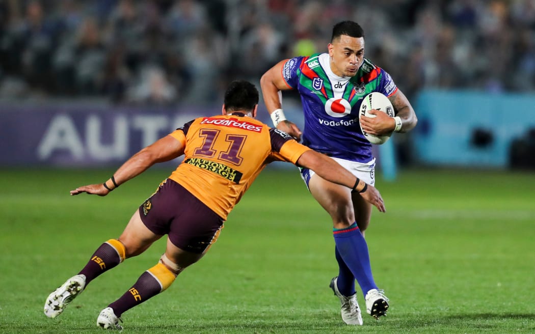 Ken Maumalo in possession. Vodafone Warriors v Brisbane Broncos. NRL Rugby League, Central Coast Stadium, Central Coast, NSW, Australia. 4th July 2020. Copyright Photo: David Neilson / www.photosport.nz