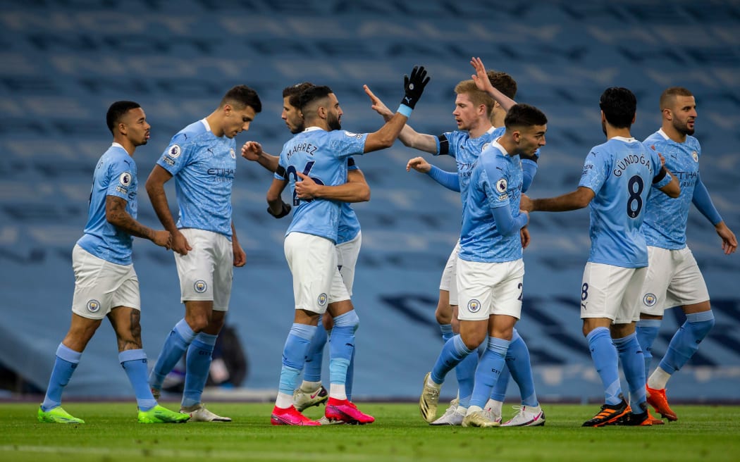28th November 2020; Etihad Stadium, Manchester, Lancashire, England; English Premier League Football, Manchester City versus Burnley; Kevin De Bruyne celebrates the 6th minute goal from Riyad Mahrez of Manchester City for 1-0