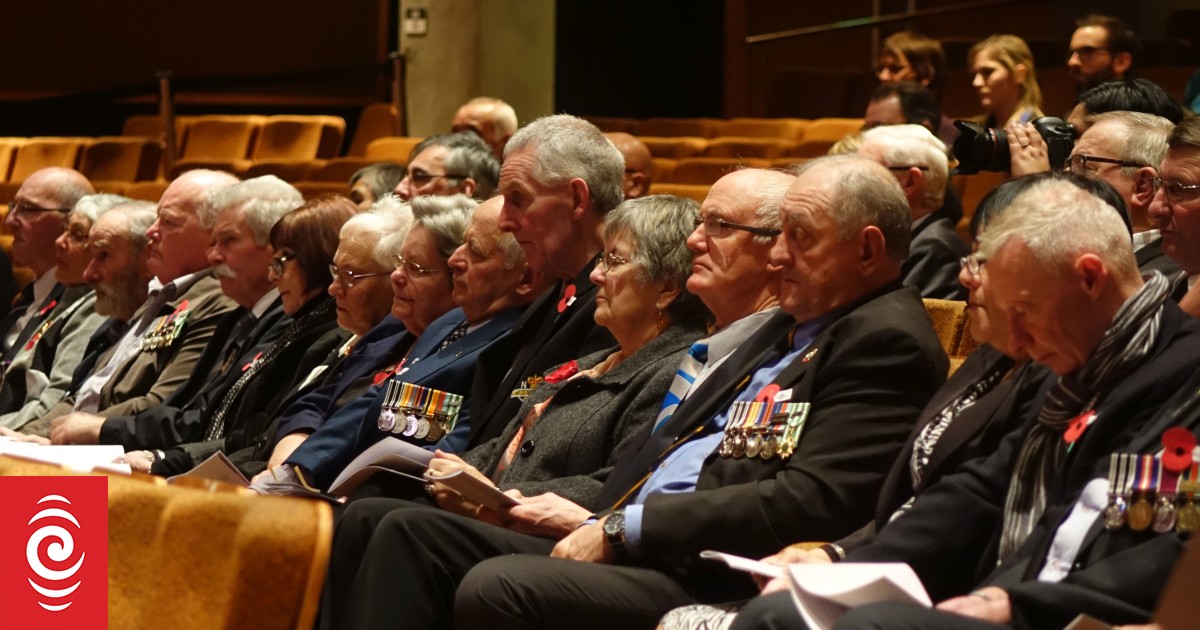 Commemorating Long Tan Day