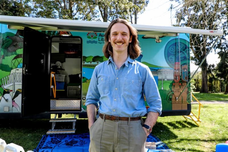 Auckland senior mobile librarian Gabriel Davey.