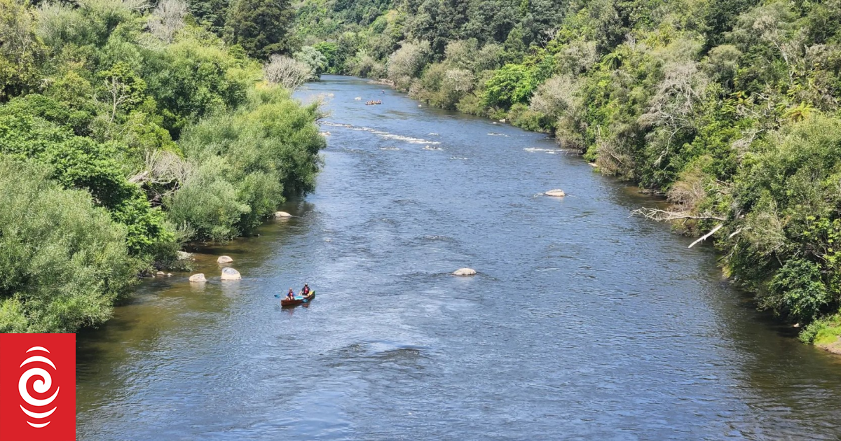 ‘The only noise is ourselves’: Inside iwi's two-week Whanganui River journey