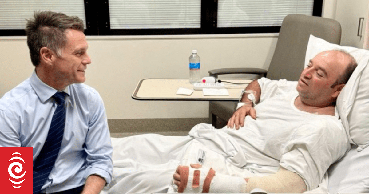 'Hero' who disarmed Bondi gunman recovers in hospital as donations pour in