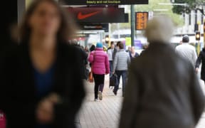 23062016 Photo: RNZ / Rebekah Parsons-King. Busy streets in Wellington.