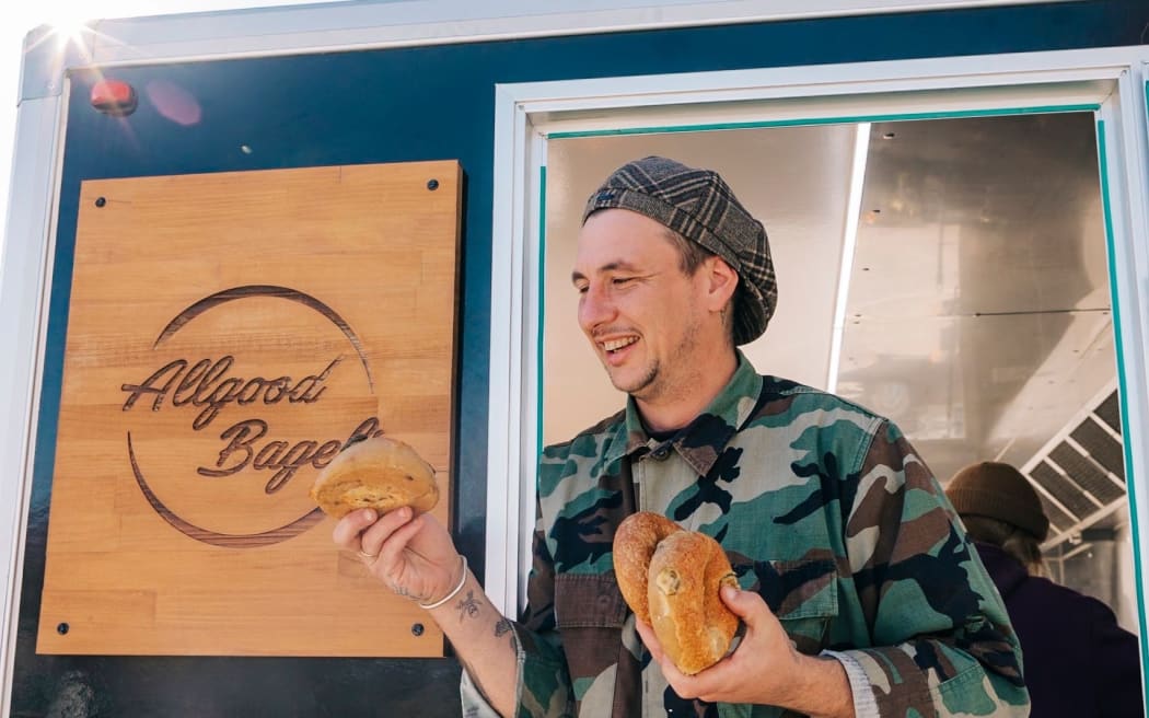 All good bagels and coffee is a food truck located in Queenstown bringing a taste of New York right here to you with a kiwi twist.