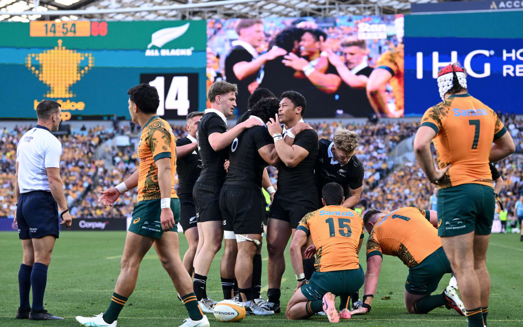 All Blacks celebrate the try of Caleb Clark of the All Blacks during the All Blacks v Australia, Lipovitan-D Rugby Championship test match, Accor Stadium, Sydney, Australia, Saturday, 21 September 2024. (Photo by Steven Markham / action press)