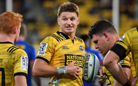 Hurricanes captain Beauden Barrett speaks to his team during the Hurricanes vs Stormers Super Rugby match at Westpac Stadium in Wellington on Saturday the 23rd of March 2019. Copyright Photo by Marty Melville / www.Photosport.nz