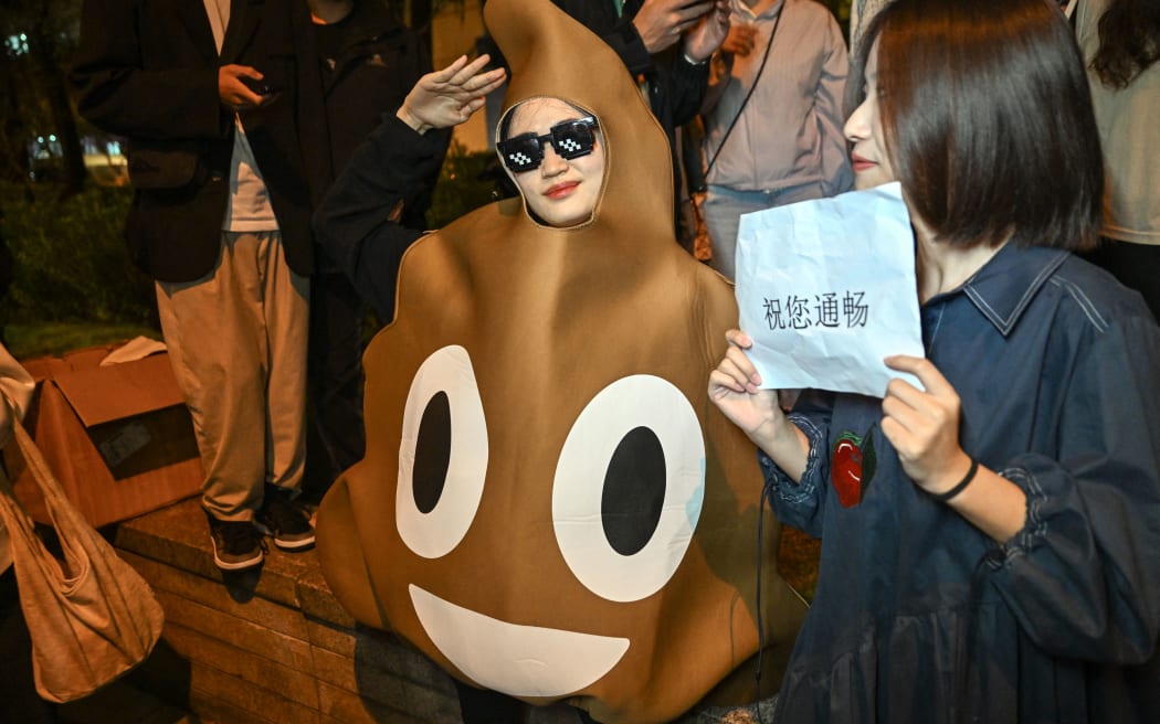 Citizens and tourists dress up and take part in a Halloween parade in Shanghai, China, October 31, 2023.  (Photo by Costfoto/NurPhoto) (Photo by CFOTO / NurPhoto / NurPhoto via AFP)