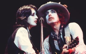 Joan Baez and Bob Dylan in Rolling Thunder Revue