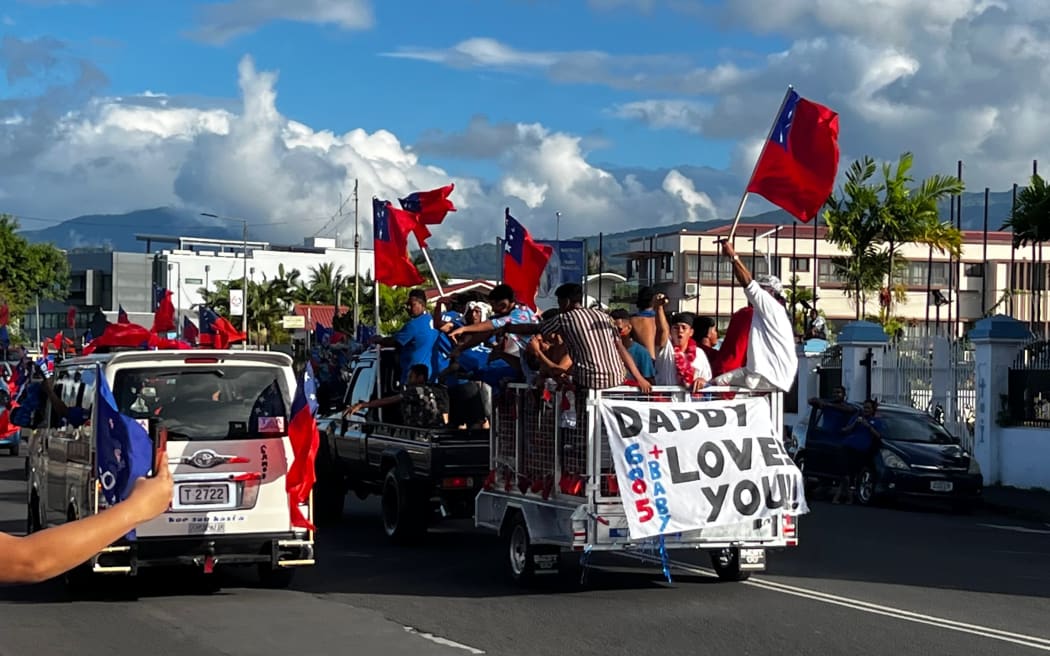 Toa Samoa fans celebrate in Apia ahead of Rugby League World Cup final against Australia on 20 November.