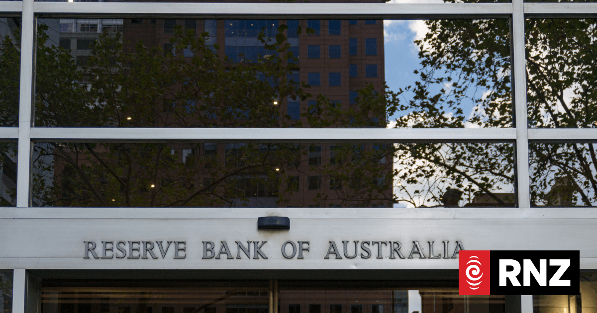 Australia Reserve Bank lifts cash rate to 1.35 percent | RNZ News