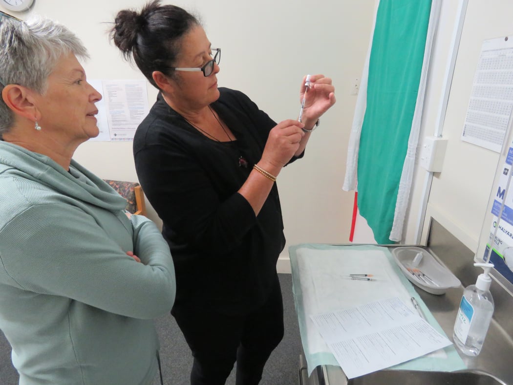 Fiona Goodwin and Robin Preece, Chatham Islands