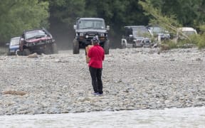 Crate Day. Conservation organisations, four-wheel-drive clubs and council staff have been working together to raise awareness native birds nesting on the Ashley-Rakahuri River, near Rangiora.