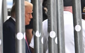 Former US president Donald Trump leaves the Manhattan Criminal Court in New York City on April 4, 2023. - Former US President Donald Trump is to be booked, fingerprinted, and will have a mugshot taken at a Manhattan courthouse on the afternoon of April 4, 2023, before appearing before a judge as the first ever American president to face criminal charges. (Photo by ANDREW CABALLERO-REYNOLDS / AFP)