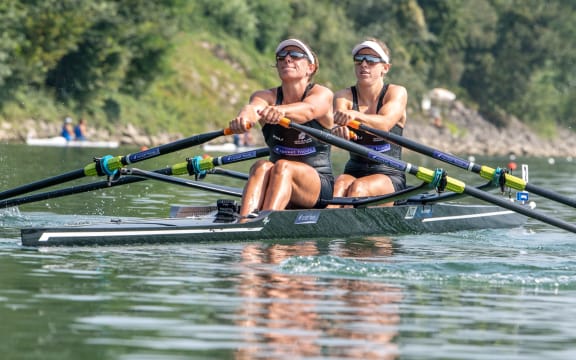 Olivia Loe (Avon RC) and Brooke Donoghue (Waikato RC) NZ Womens Double Scull