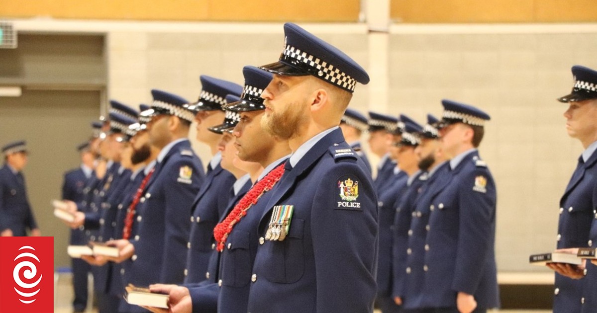 Political blame game over slipping standards among police recruits