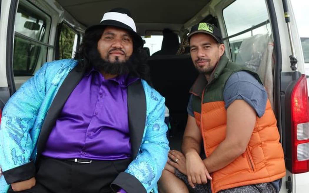 Writer/director Tearepa Kahi (right) and actor Maaka Pohatu take a break from filming.