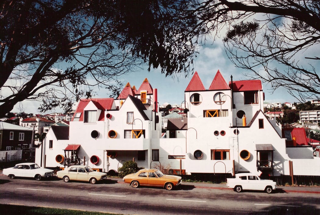 Park Mews, Hataitai, 1973