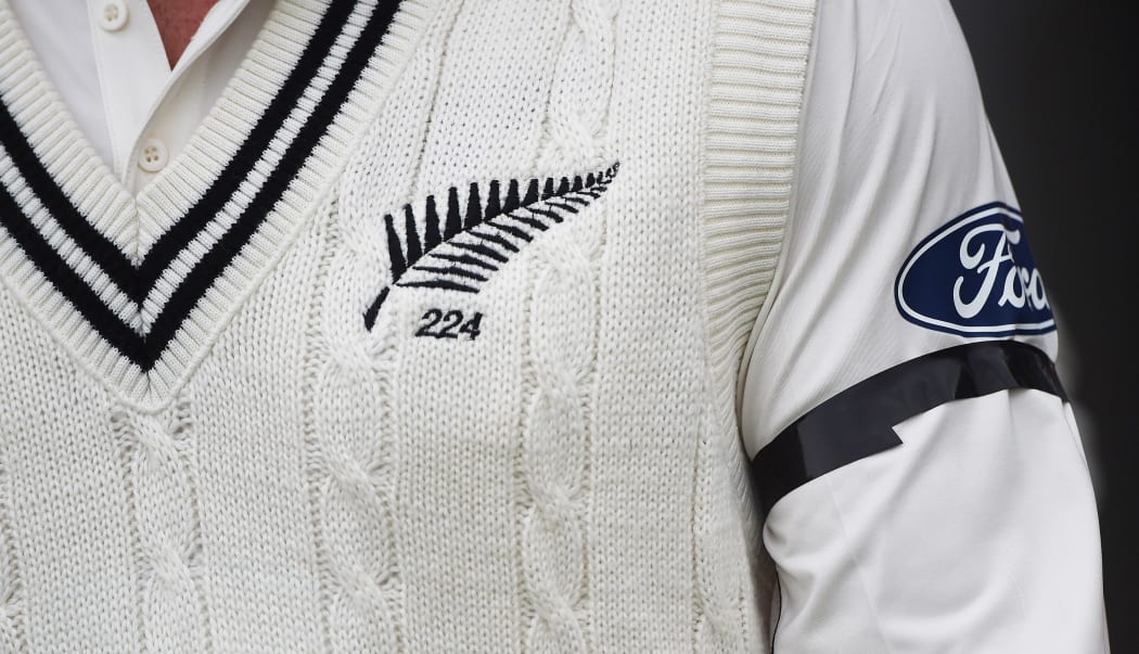 Brendon McCullum wears a black armband in remembrance of the Christchurch earthquake of February 22, 2011. 2nd Test vs Australia 2015.