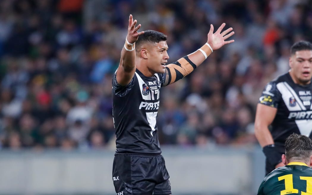 Fa'amanu Brown.