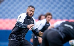 Leeson Ah Mau at a Kiwis training run in Denver.
