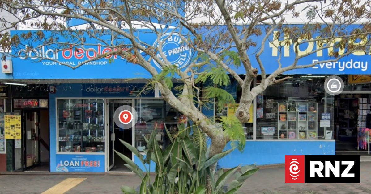 Teen gets 58 percent off his sentence after six armed robberies, burglaries across Auckland, Waikato, Rotorua