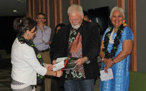 Professor Berrin Yanıkkaya, PMC director Professor David Robie and Victoria University's Assistant Vice-Cheancellor (Pasifika) Laumanuvao Winnie Laban at the PMC ten year anniversary event.