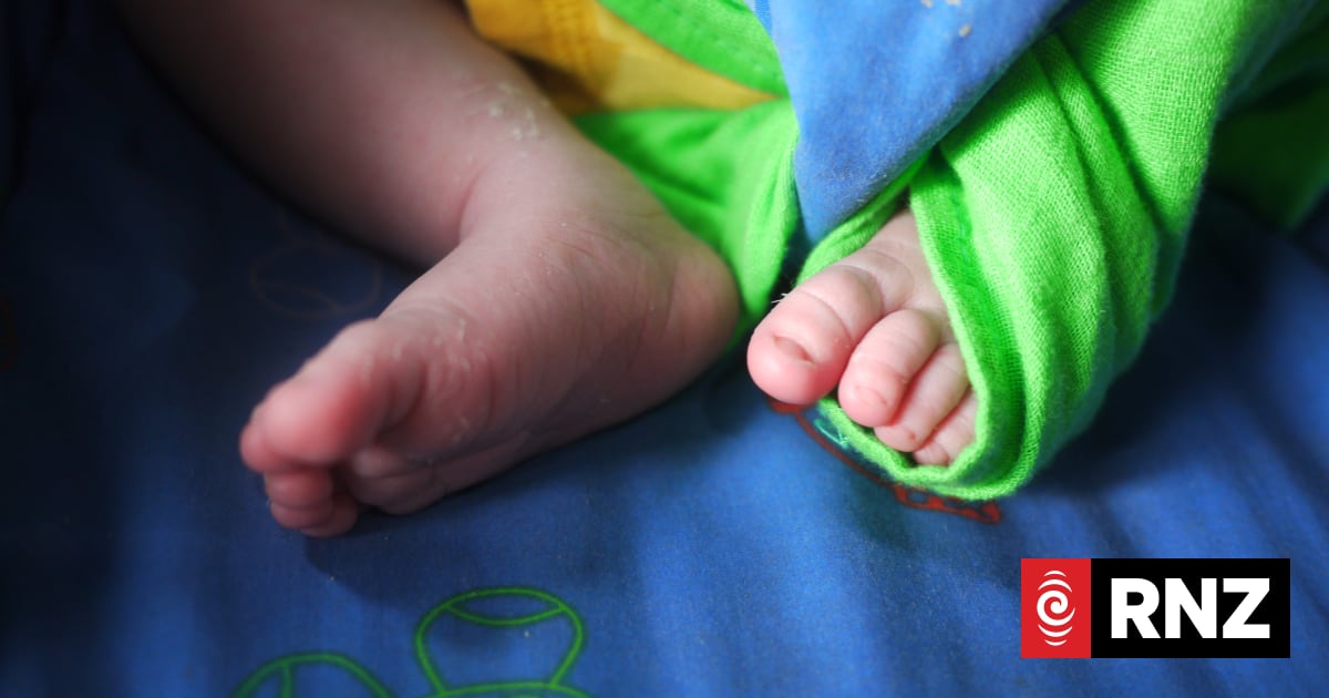 More NZ Pacific women encouraged to give birth at home