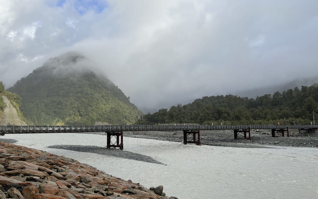 The Waiho River (Bailey) Bridge from the northern bank with existing rock protection.