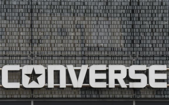 Converse.