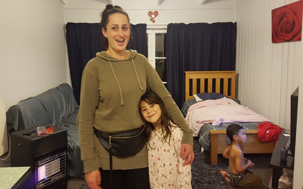 Dezire Rika and her children