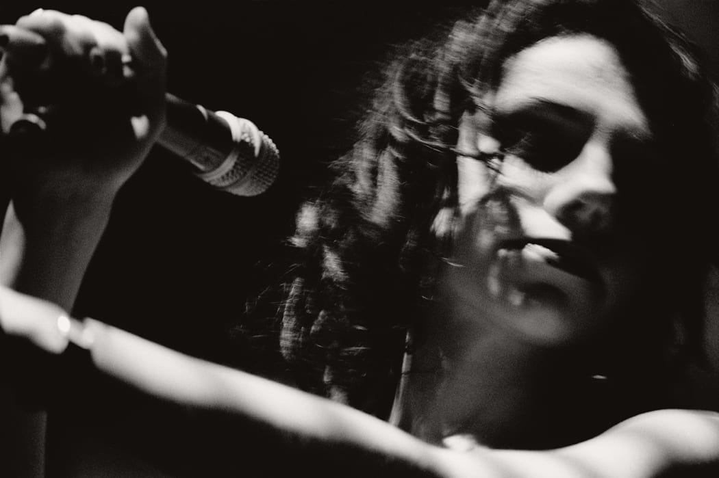 PJ Harvey performing in 1998