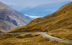 Crown Range landscape, Cardrona Valley scenic route, New Zealand