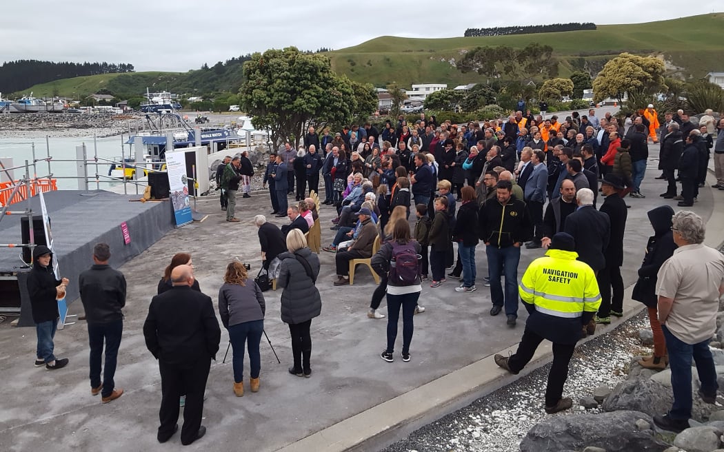 A dawn ceremony in Kaikōura marked the first anniversary of the quake.