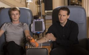 A scene from the HBO show Silicon Valley parodying blood transfusions.