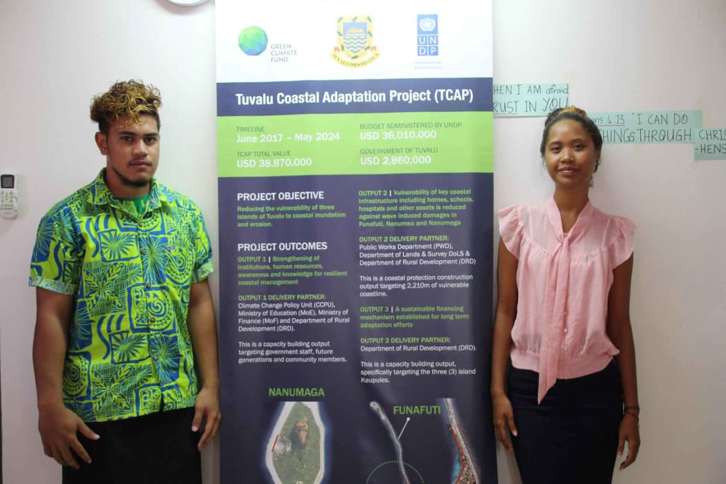 Palaku Vaolilo Sakaio (left) and Tanu Sumeo.