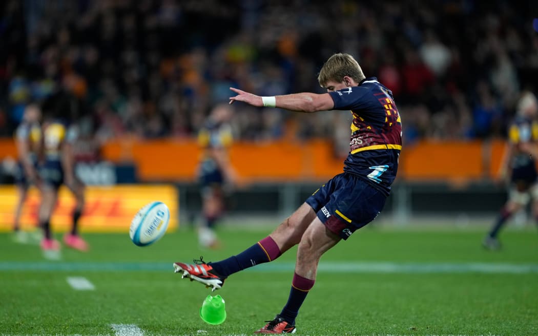 Cam Millar was brilliant with the boot.