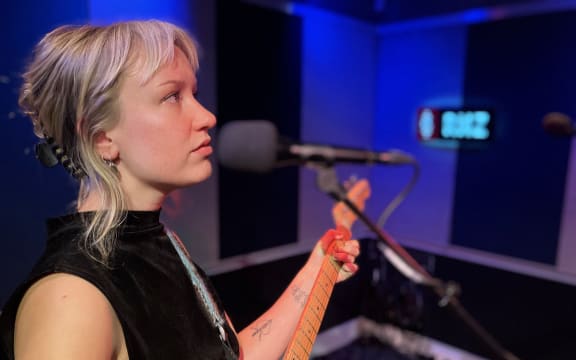 Neive Strang, live in the RNZ studio