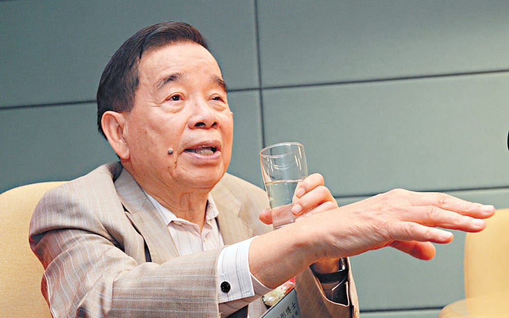 --FILE--This undated picture shows Cheng Yu-tung, Chairman of New World Development Co. Ltd. and Chairman of Chow Tai Fook Jewellery Co., Ltd., in Hong Kong, China.

The billionaire founder of Hong Kong property group New World Development Co Ltd, Cheng Yu-tung, died late on Thursday (29 September 2016) aged 91, the company said on Friday. Cheng amassed an over $16 billion fortune building an empire that spans jewellery, real estate, hotels, infrastructure and telecommunications, through deals including with U.S. businessman and presidential candidate Donald Trump. He is also known for making Chow Tai Fook Jewellery Group Ltd, which he joined as a trainee in 1947, a household name across Asia. Cheng, who was born in China's southern province of Guangdong, died peacefully with his family at his side, New World said in a statement, without elaborating on the cause of death. He is survived by wife Chow Tsui Ying and four children. (Photo by gcmt / Imaginechina / Imaginechina via AFP)