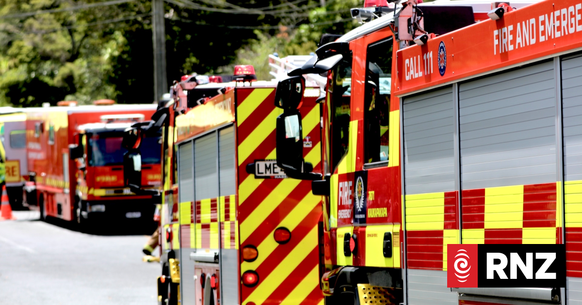 Fire at pine plantation blocking part of SH77, west of Christchurch