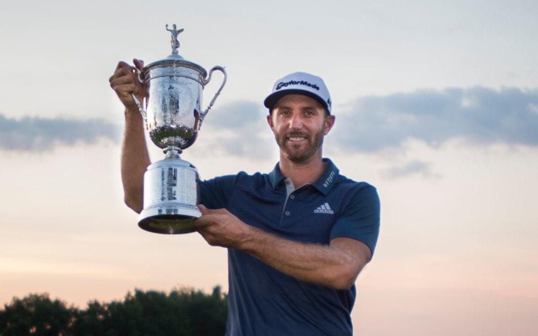 Dustin Johnson wins 2016 US Open.