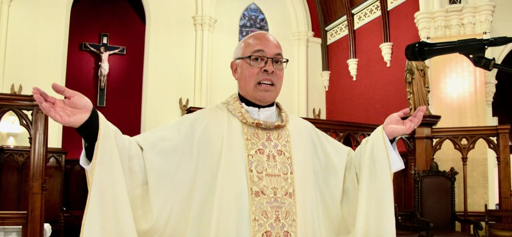 Pa Peter Tipene, celebrant