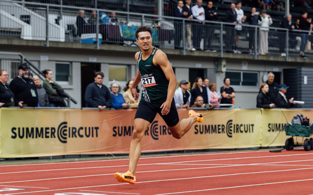 Lex Revell-Lewis wins over 400 metres at the Capital Classic.