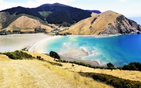 The view of Cable Bay from Pepin Island.