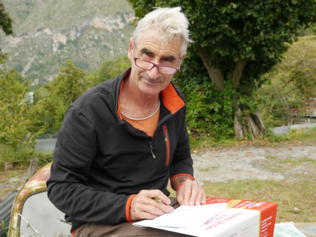 Herve Gourdel was kidnapped on 21 September by Jund al-Khilifa, a group linked to radical Islamic State.