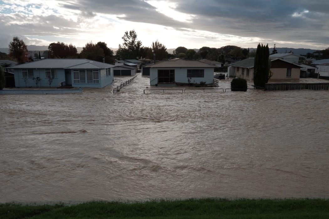 Flooding at Edgecumbe on 6.4.21017.