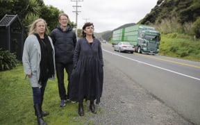 Kāpiti Coast Deputy Mayor Janet Holborow, NZTA regional transport systems manager Mark Owen and Paekākāriki community board member Holly Ewens at one of the traffic hotspots.