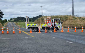 Diversion at State Highway 3 and Rotokare Rd south of Eltham, Taranaki where there hass been a fatal road crash further up the highway. 31 January 2024.